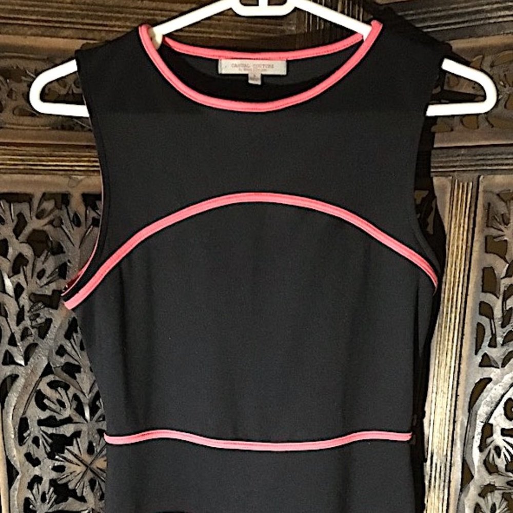 CASUAL COUTURE BY GREEN ENVELOPE BLACK WITH PINK OUTLINE TRIM SLEEVELESS DRESS S